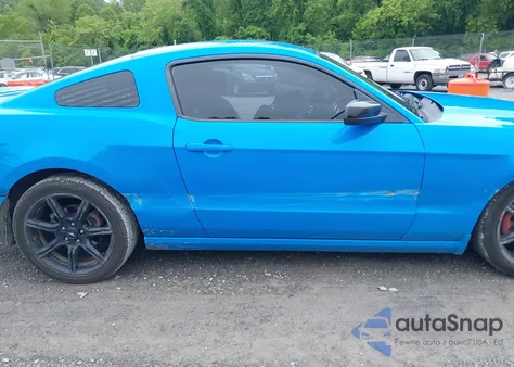 2013 Ford Mustang V6 from USA, damaged, VIN 1ZVBP8AM9D5253702